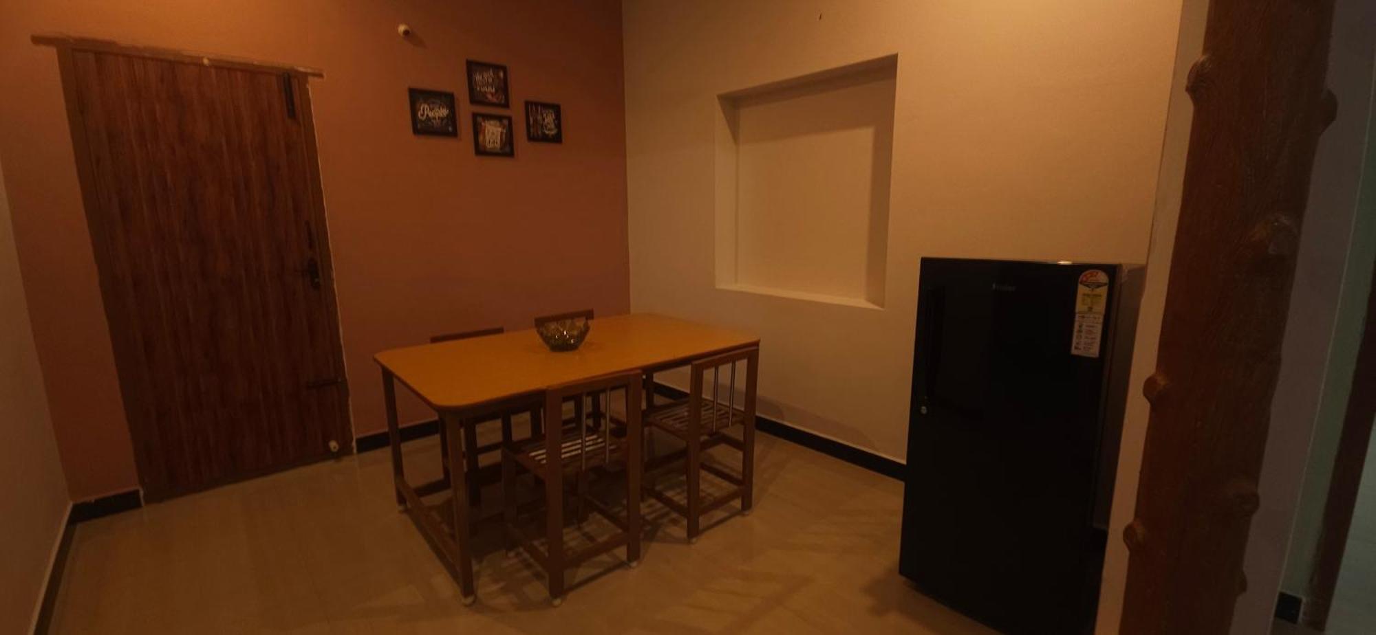 Shi'S Triveni Spacious 2Bhk Villa In Pappampatti, Coimbatore Exteriör bild