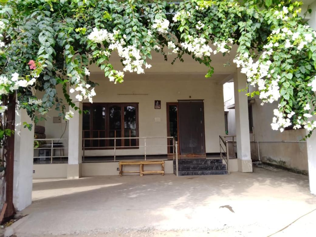 Shi'S Triveni Spacious 2Bhk Villa In Pappampatti, Coimbatore Exteriör bild